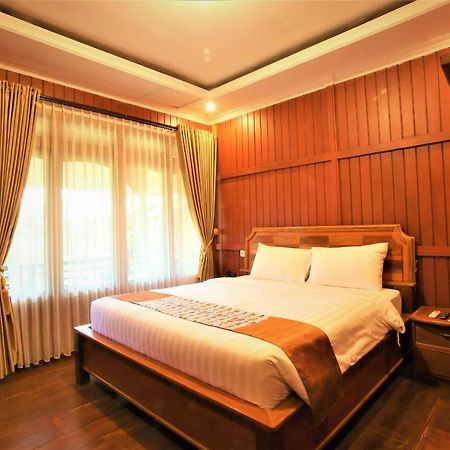 Kasuari Exotic Resort Магеланг Экстерьер фото